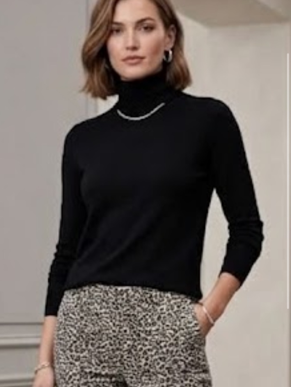 Banana Republic Leopard Print Ankle Pants - Black & Cream size 10
